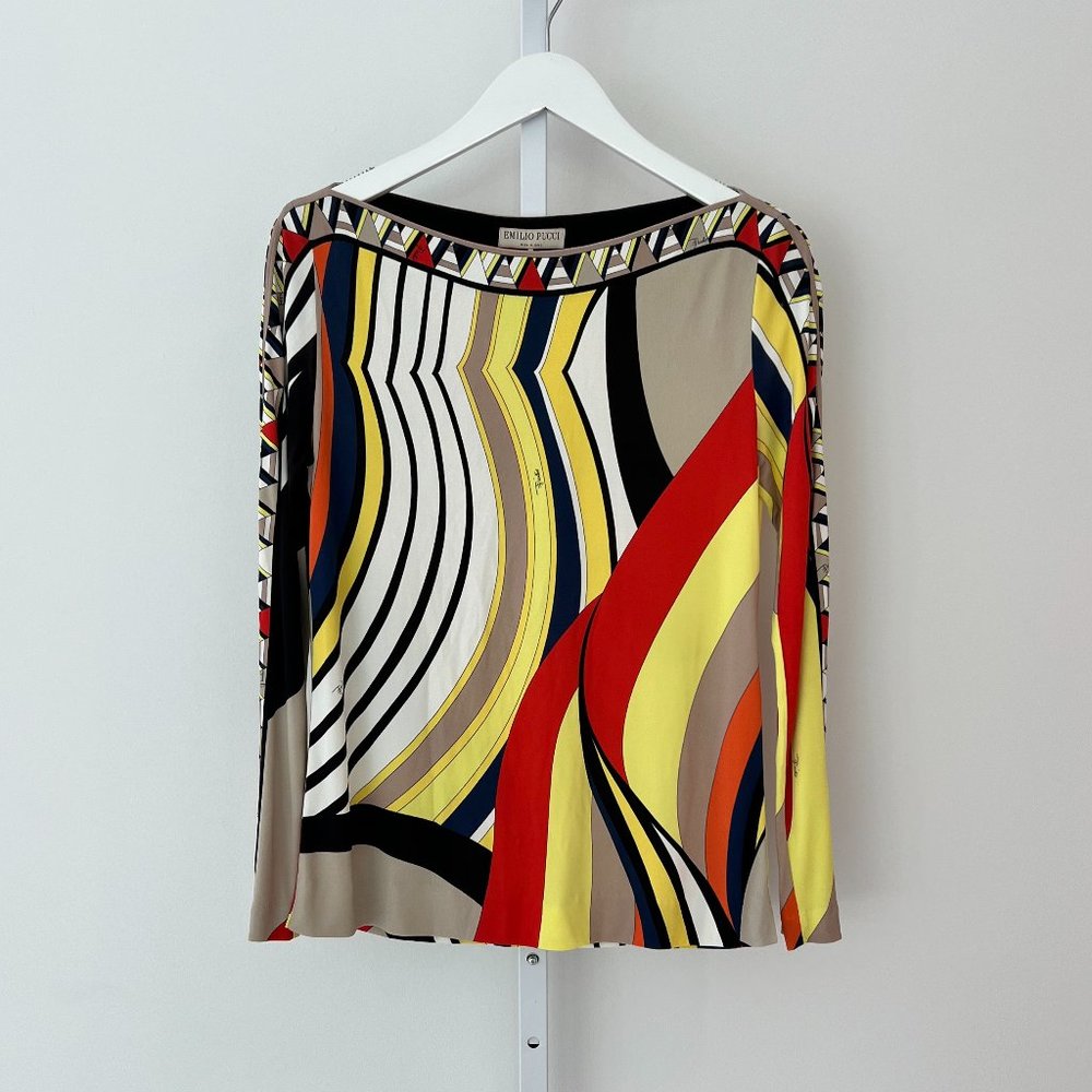 EMILIO PUCCI BEIGE MULTI LONG SLEEVE BOAT NECK TOP SIZE IT 46 / US 12 NWTS!